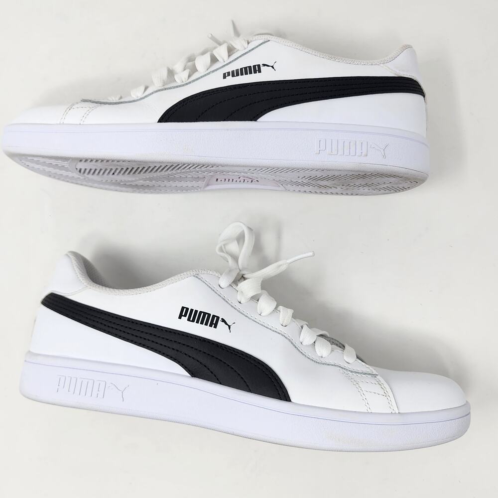 Puma Sneakers Men 10.5 Smash V2 White Leather Black Stripe Low Top 365215-01 - Picture 7 of 11
